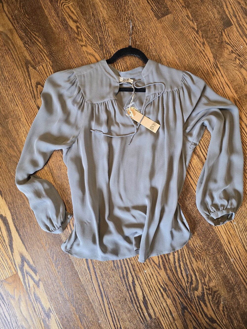 GO BY GO SILK "Swashbuckler" Washable Silk Blouse NWT Medium - Picture 6 of 7
